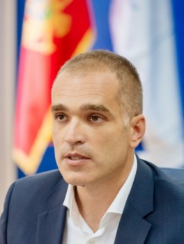 Stevo Popović