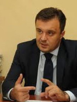 Zlatko Vujović