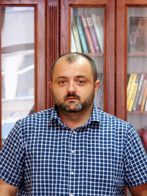 dr Nikola Dožić, docent