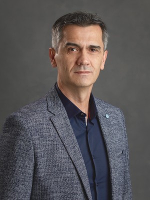 dr Sreten Simović, vanredni profesor